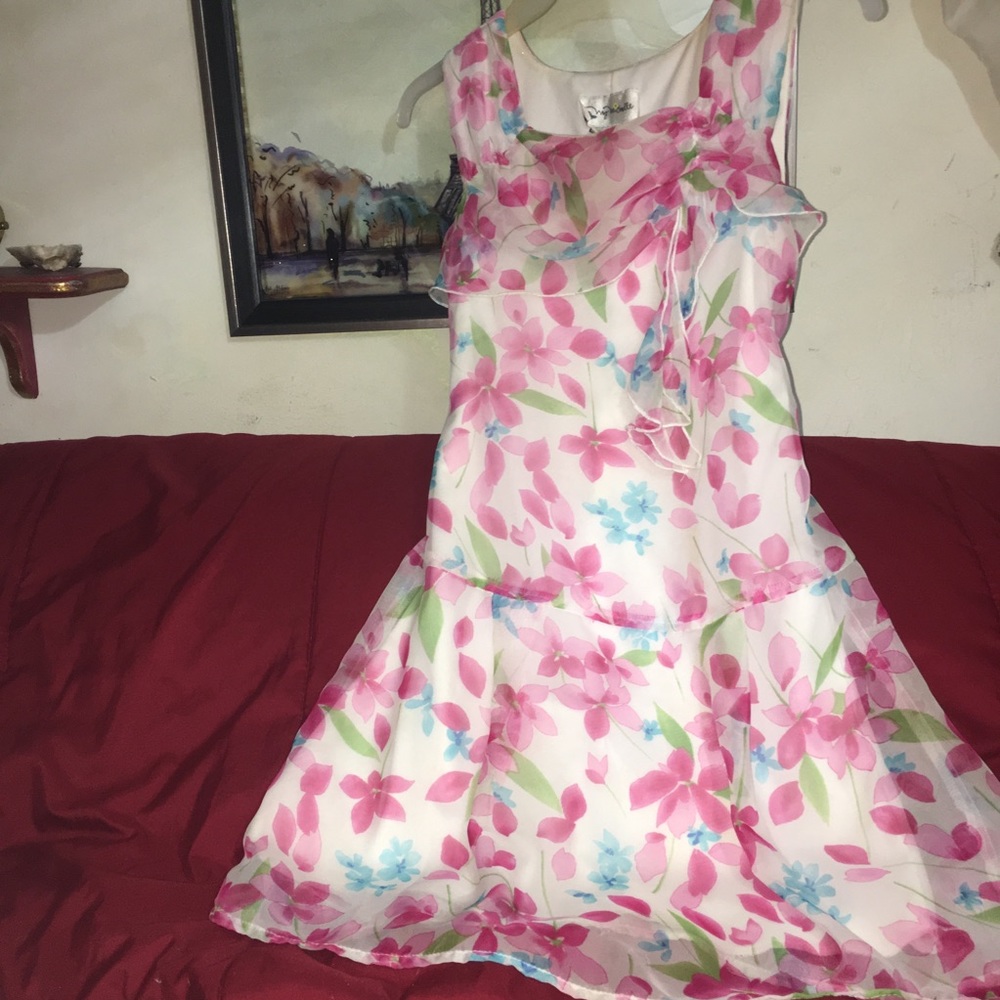 Girls dress-pretty flower dress